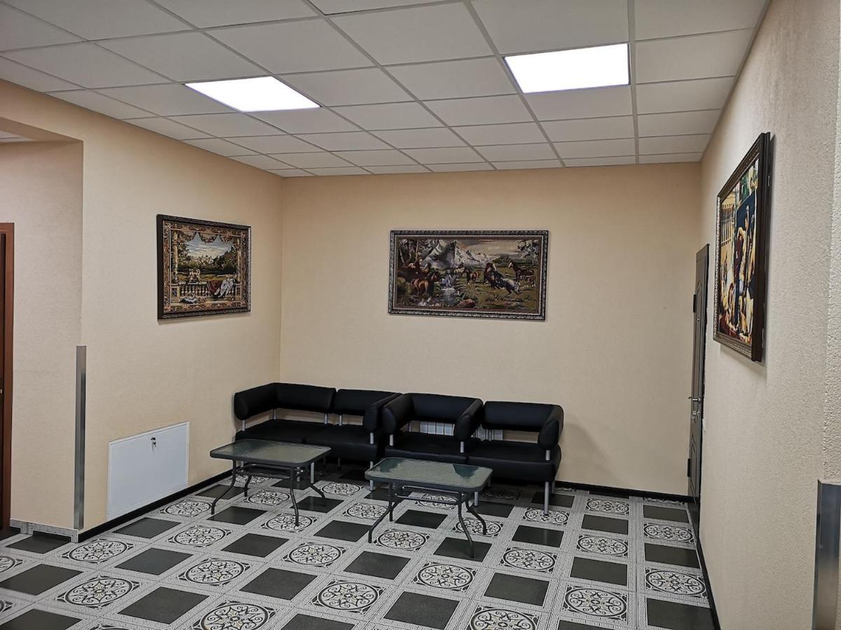 Отель Визит Pogreby  Екстериор снимка